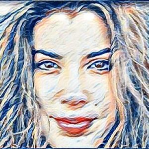 Meet your Posher, Tiana